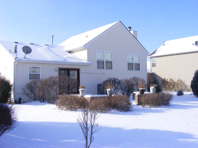 1912 Brimstone Road Romeoville, IL 60446 - Photo 3 of 19