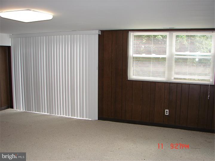 11707 Lockart Road Philadelphia, PA 19116 - Photo 12 of 20 Gallery Image 12