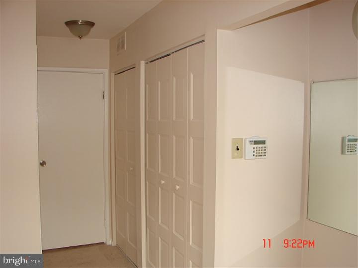 11707 Lockart Road Philadelphia, PA 19116 - Photo 14 of 20 Gallery Image 14