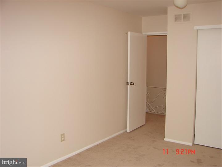 11707 Lockart Road Philadelphia, PA 19116 - Photo 15 of 20 Gallery Image 15