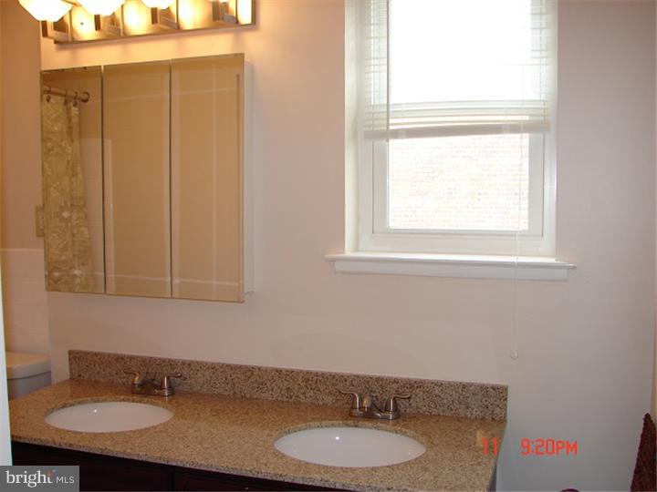 11707 Lockart Road Philadelphia, PA 19116 - Photo 18 of 20 Gallery Image 18