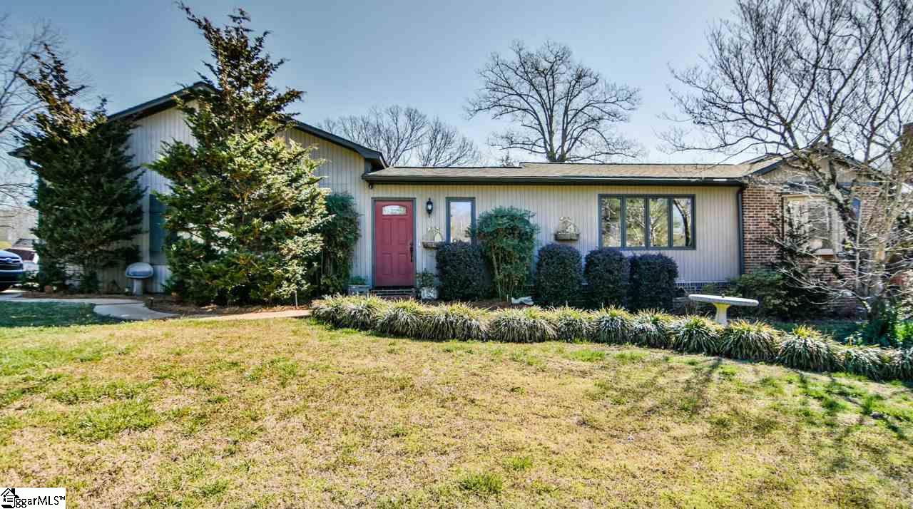 300 Duncan Road Travelers Rest, SC 29690 - Photo 2 of 36 Gallery Image 2
