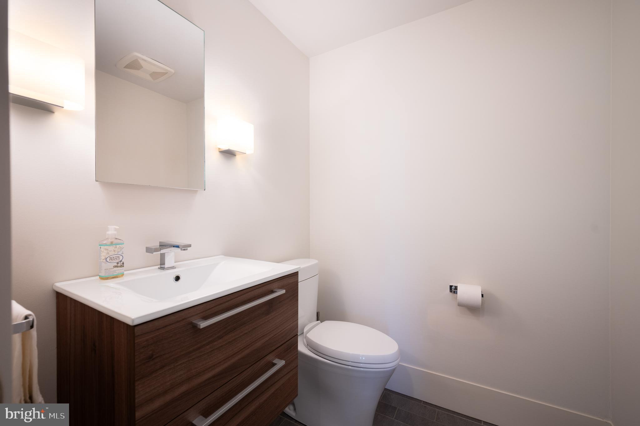 1205 Scott Road Kennett Square, PA 19348 - Photo 7 of 60 Powder room at front
