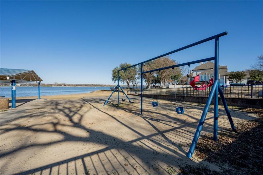 1409 Spinnaker Lane Azle, TX 76020 - Photo 33 of 40 Community Playground