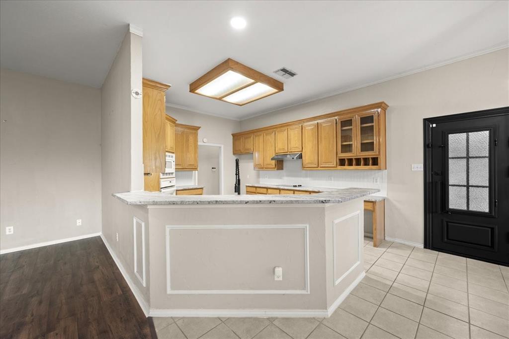 1409 Spinnaker Lane Azle, TX 76020 - Photo 37 of 40