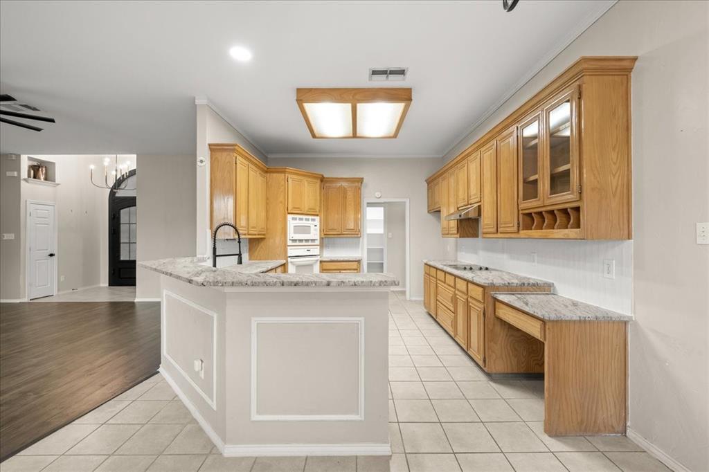 1409 Spinnaker Lane Azle, TX 76020 - Photo 38 of 40