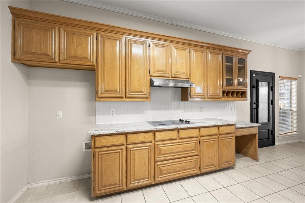 1409 Spinnaker Lane Azle, TX 76020 - Photo 9 of 40