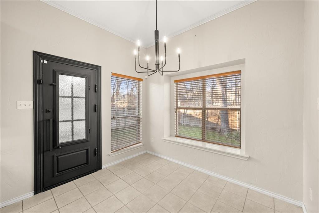 1409 Spinnaker Lane Azle, TX 76020 - Photo 10 of 40 Dining area to patio 1 area.
