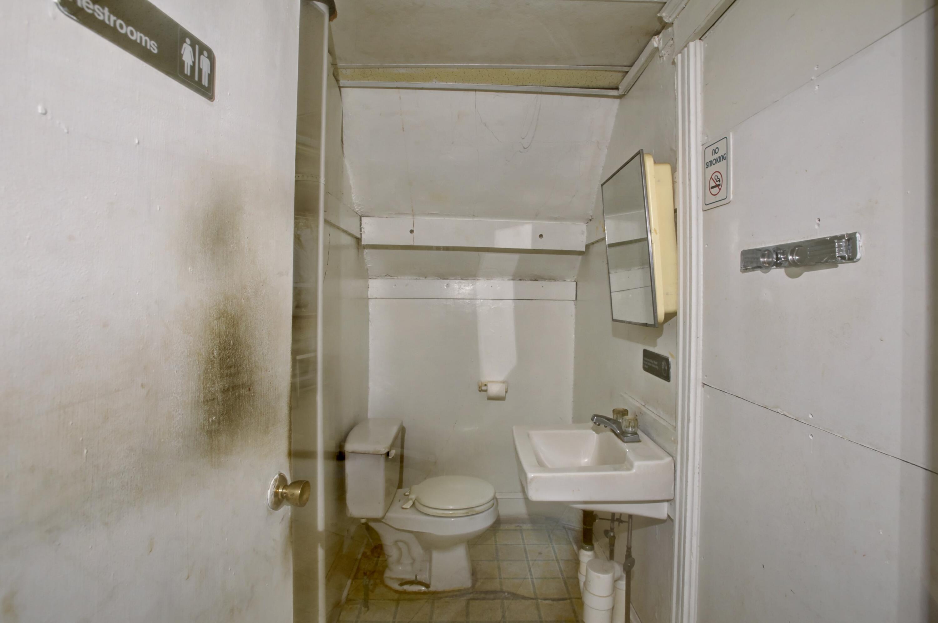 1435 Forest Avenue Portland, ME 04103 - Photo 7 of 18 Bath 3