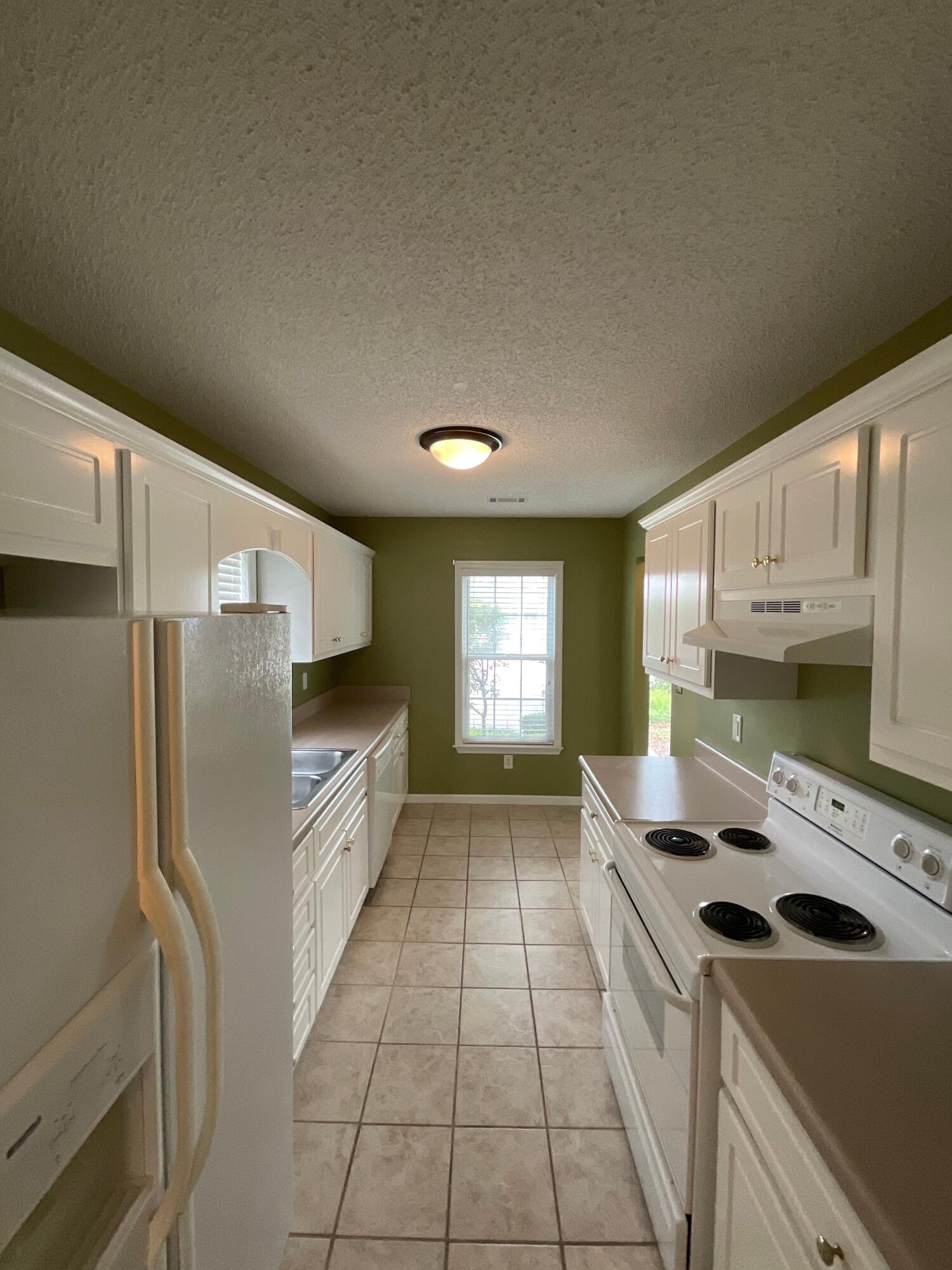 2007 Caton Drive Augusta, GA 30909 - Photo 9 of 20 Ktichen