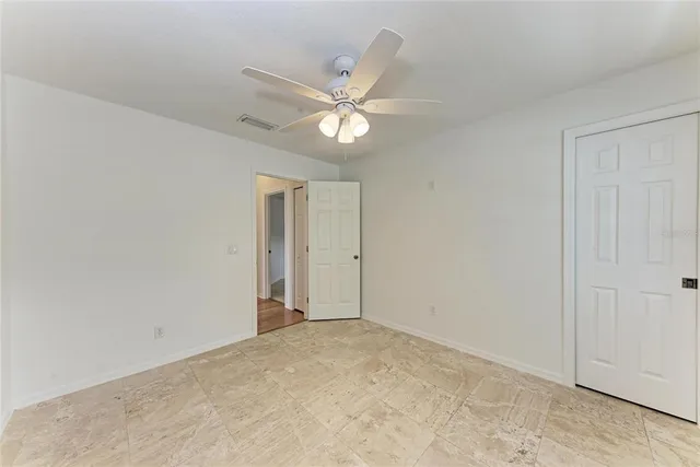 $2,500 | 3438 Branch Creek Drive, Sarasota, FL 34235