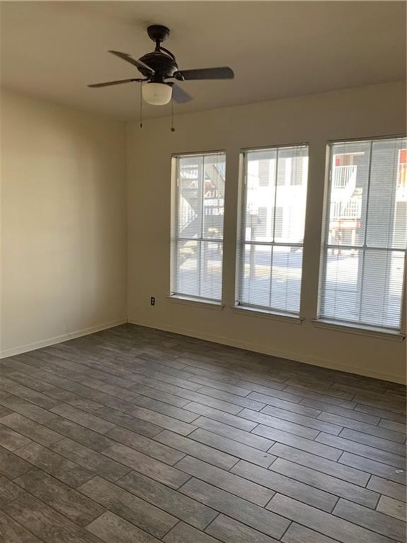2529 Rio Grande Street, Unit 76 Austin, TX 78705 - Photo 3 of 13