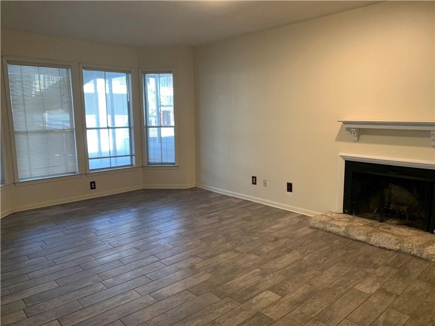 2529 Rio Grande Street, Unit 76 Austin, TX 78705 - Photo 4 of 13