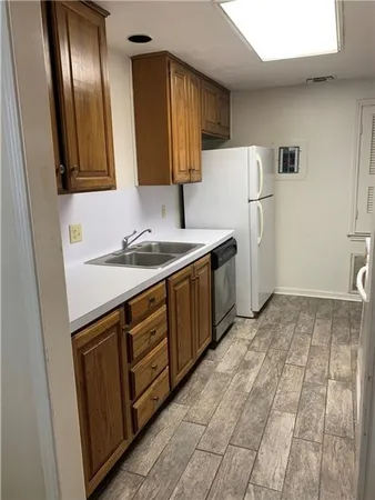$1,595 | 2529 Rio Grande Street, Unit 76, Austin, TX 78705