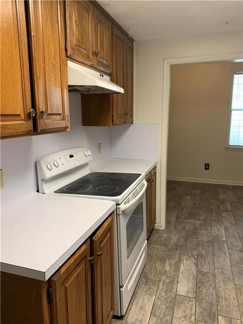 2529 Rio Grande Street, Unit 76 Austin, TX 78705 - Photo 6 of 13