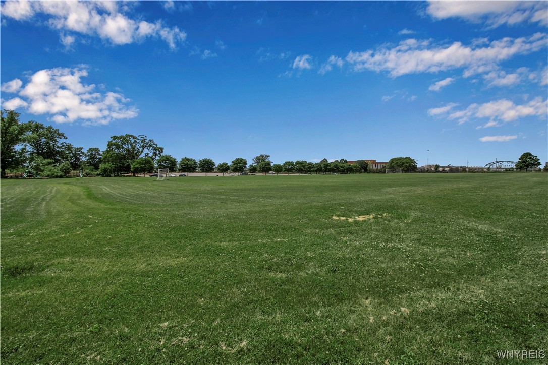 625 Busti Avenue Buffalo, NY 14213 - Photo 46 of 47