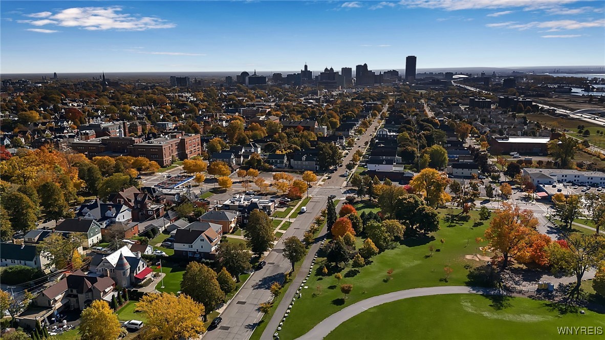 625 Busti Avenue Buffalo, NY 14213 - Photo 9 of 47