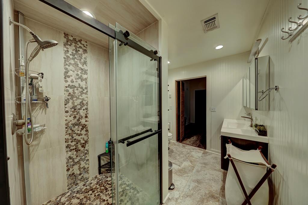 812 Byas Springs Road Mountain Home, TX 78058 - Photo 20 of 56