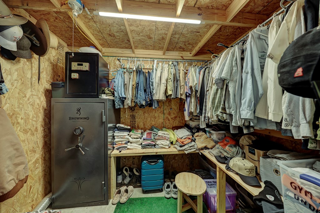 812 Byas Springs Road Mountain Home, TX 78058 - Photo 32 of 56