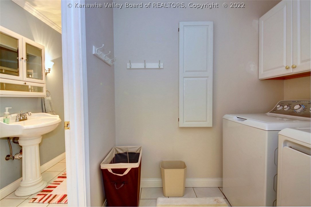 12 Holly Circle Winfield, WV 25213 - Photo 24 of 37 Gallery Image 24