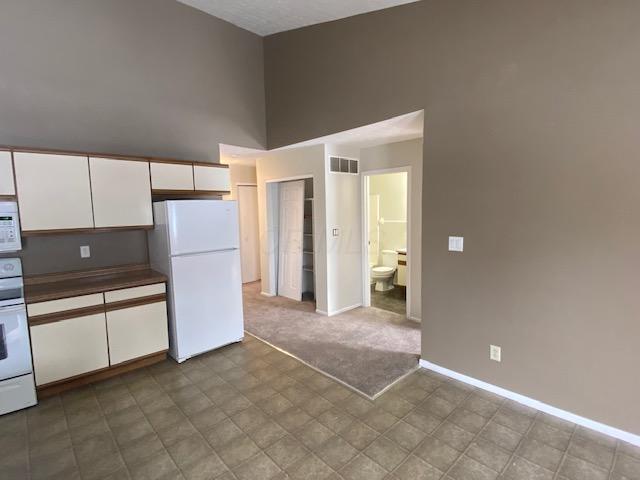 4894 Drayton Road Hilliard, OH 43026 - Photo 8 of 18