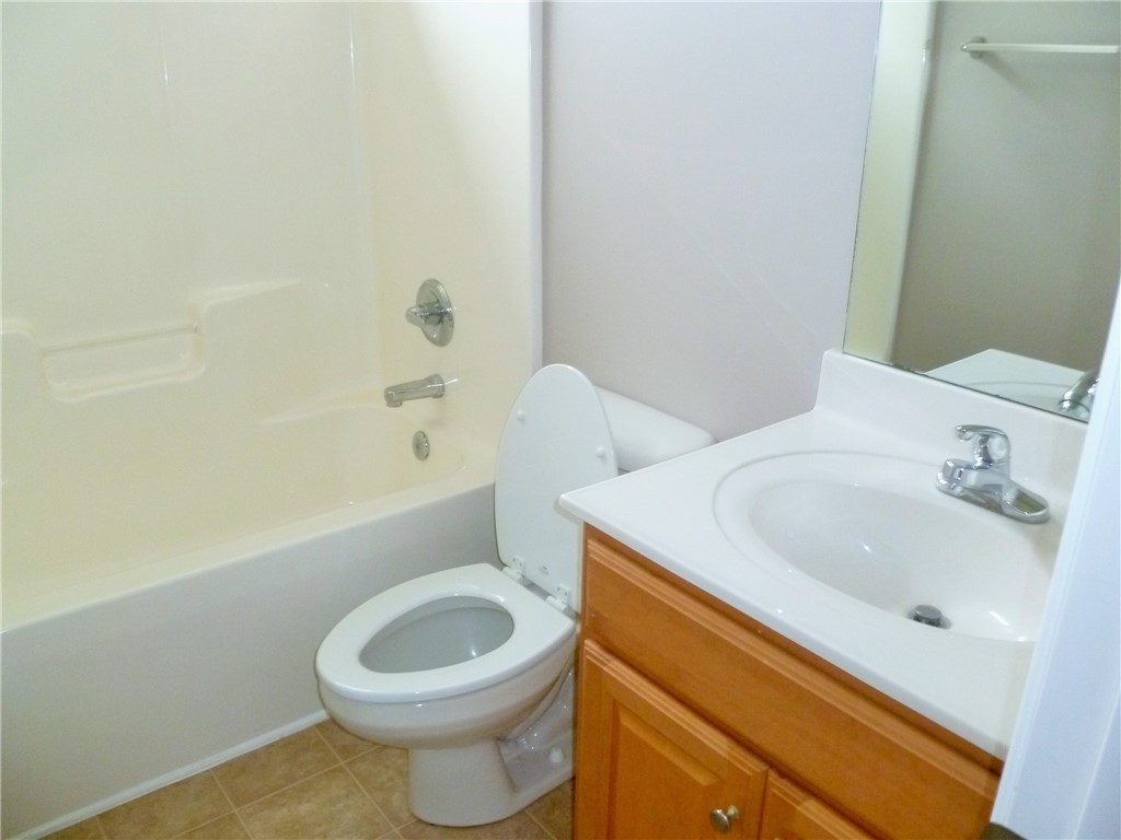 108 Fledgling Way, Unit EASLEY Easley, SC 29642 - Photo 10 of 18 Gallery Image 10