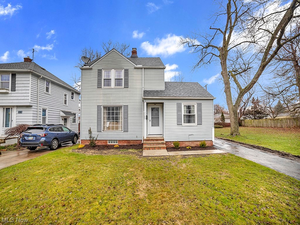 1105 Piermont Road Cleveland, OH 44121 - Photo 1 of 32