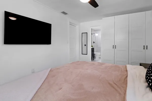 $850,000 | 2030 Northeast 52nd Court, Fort Lauderdale, FL 33308
