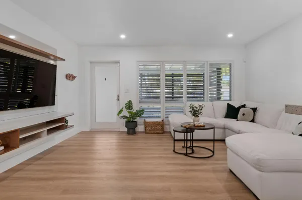 $850,000 | 2030 Northeast 52nd Court, Fort Lauderdale, FL 33308