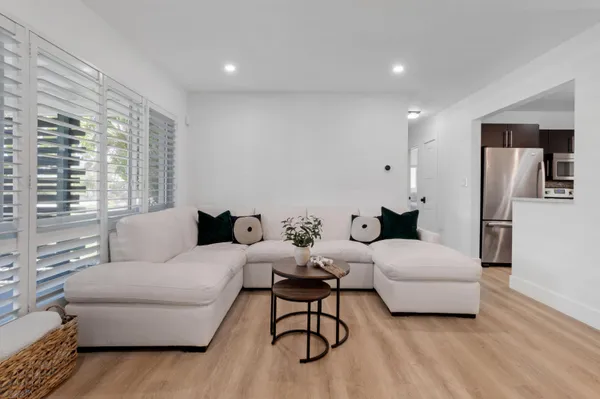 $850,000 | 2030 Northeast 52nd Court, Fort Lauderdale, FL 33308