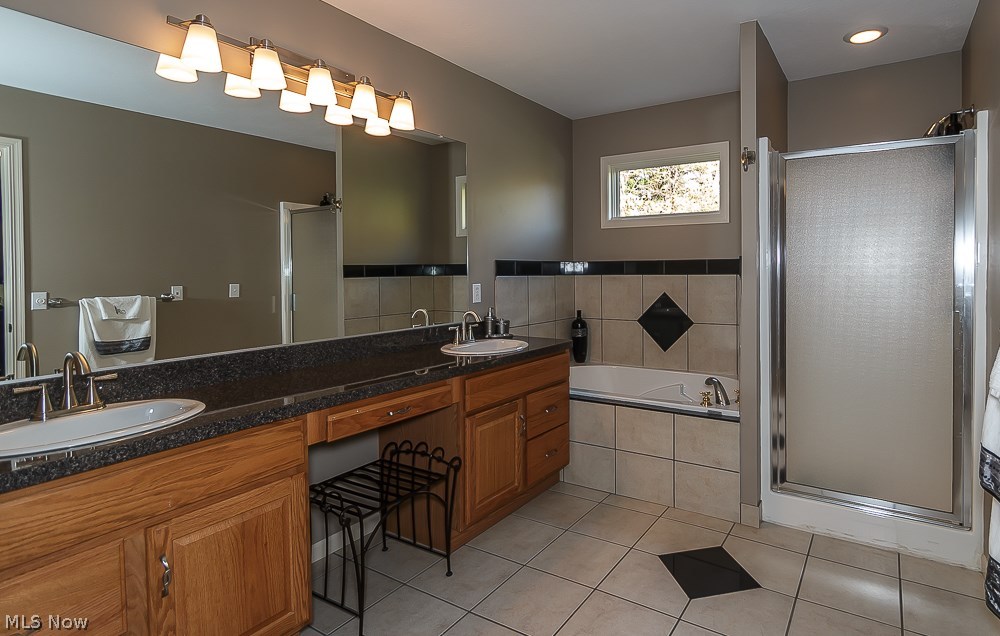 11575 Riding Trail Painesville, OH 44077 - Photo 14 of 27