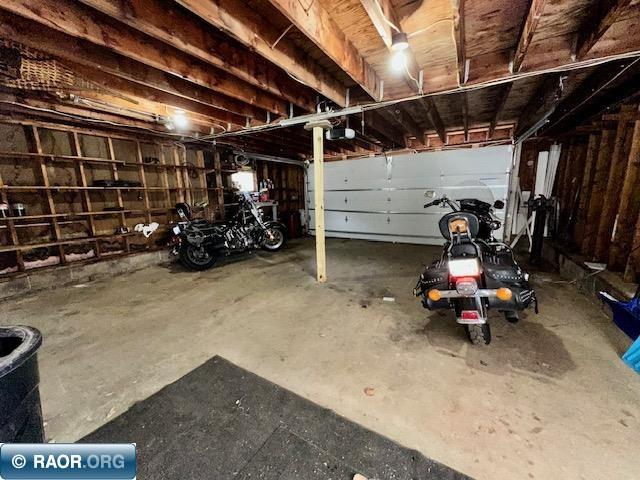 12011 Town Line Road Hibbing, MN 55746 - Photo 8 of 38