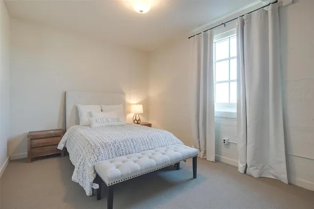 $2,800 | 2600 West 7th Street, Unit 2452, Fort Worth, TX 76107