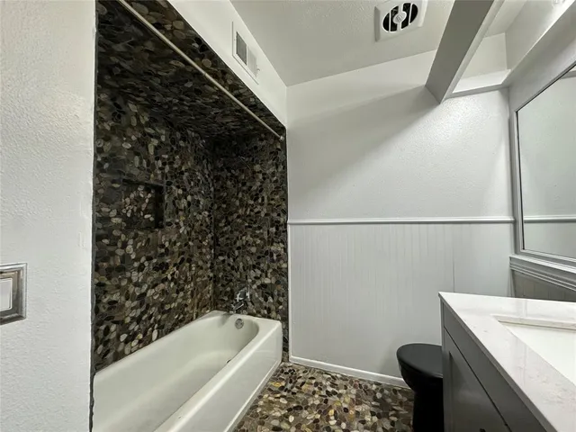 $2,100 | 4624 Bethany Drive, Garland, TX 75042