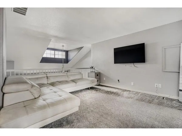$669,000 | 210 Peppler Drive, Longmont, CO 80504