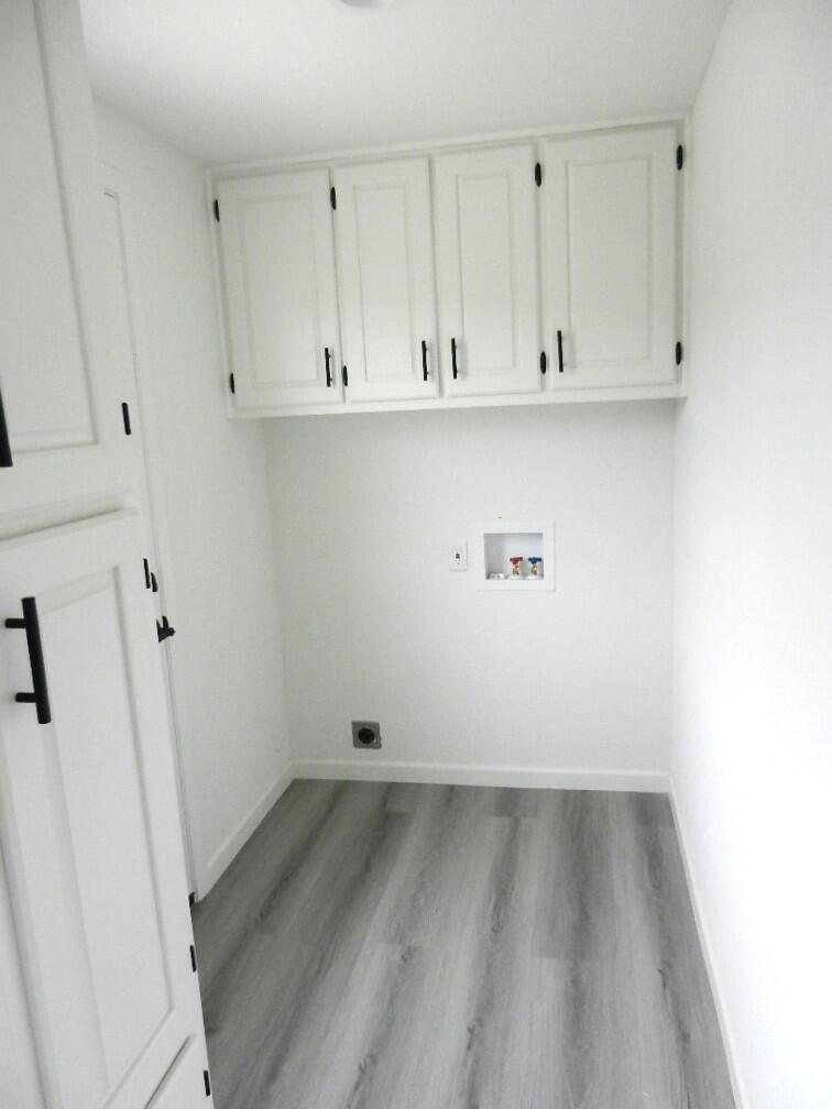 98920 Surfside Avenue Mecca, CA 92254 - Photo 10 of 22 a view of kitchen