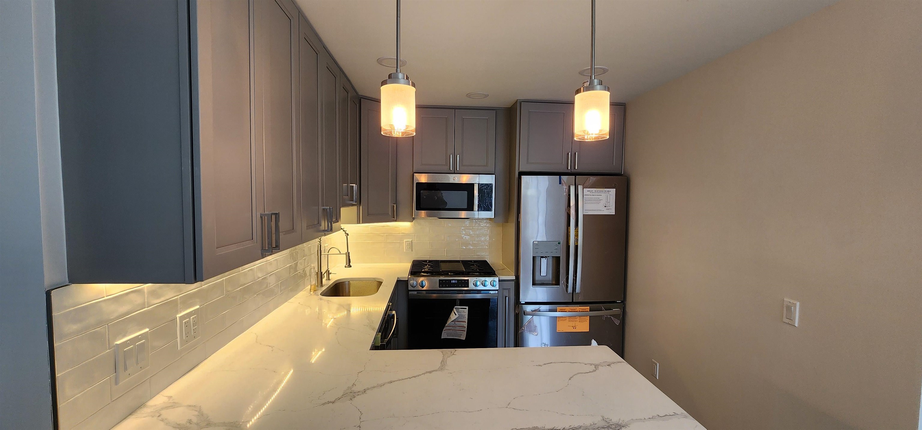 89 Harbor Key, Unit 89 Secaucus, NJ 07094 - Photo 7 of 17