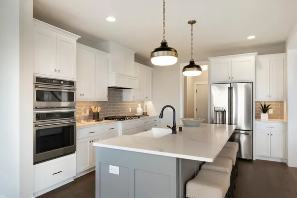 $831,480 | 4666 Jamocha Bay Northeast, St. Michael, MN 55376