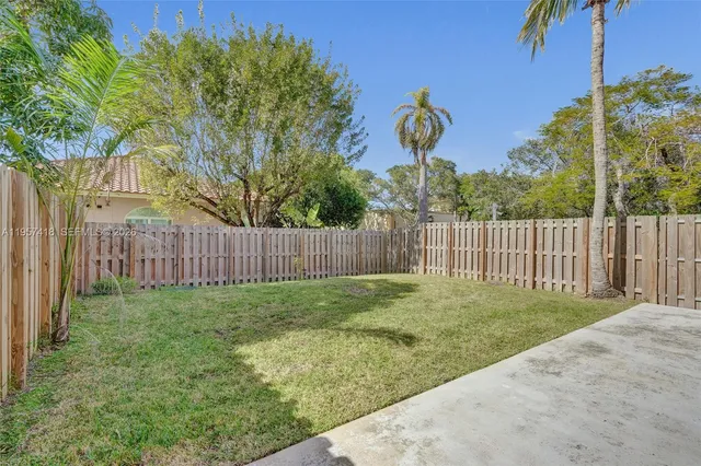 $5,200 | 2001 Barcelona Terrace, Unit 2001, Margate, FL 33063