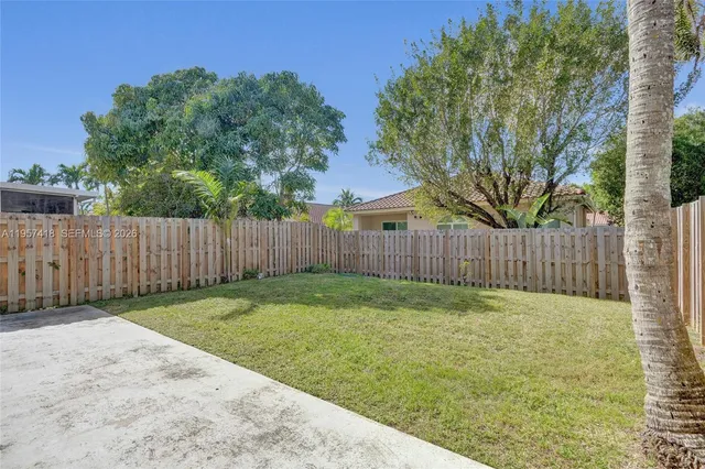 $5,200 | 2001 Barcelona Terrace, Unit 2001, Margate, FL 33063