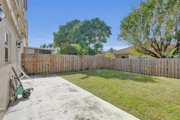 $4,500 | 2001 Barcelona Terrace, Unit 2001, Margate, FL 33063