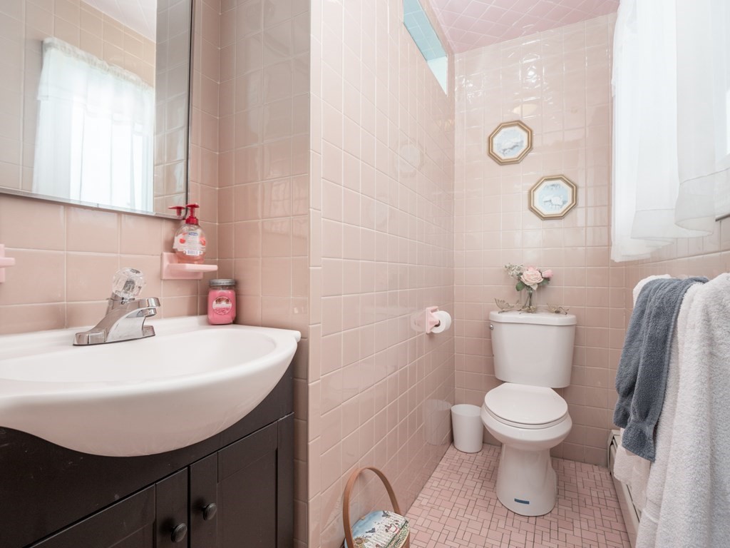 5 Ridge Road Methuen, MA 01844 - Photo 22 of 41 Gallery Image 22