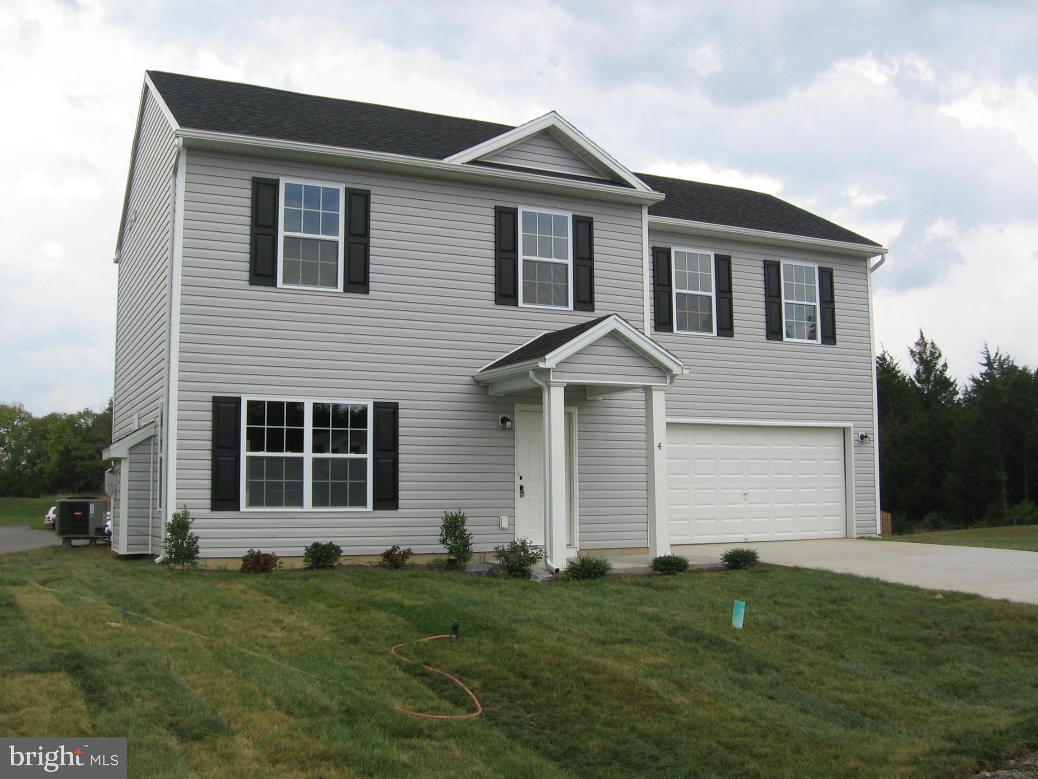 4 Job Road Inwood, WV 25428 - Photo 1 of 15 Exterior (Front)