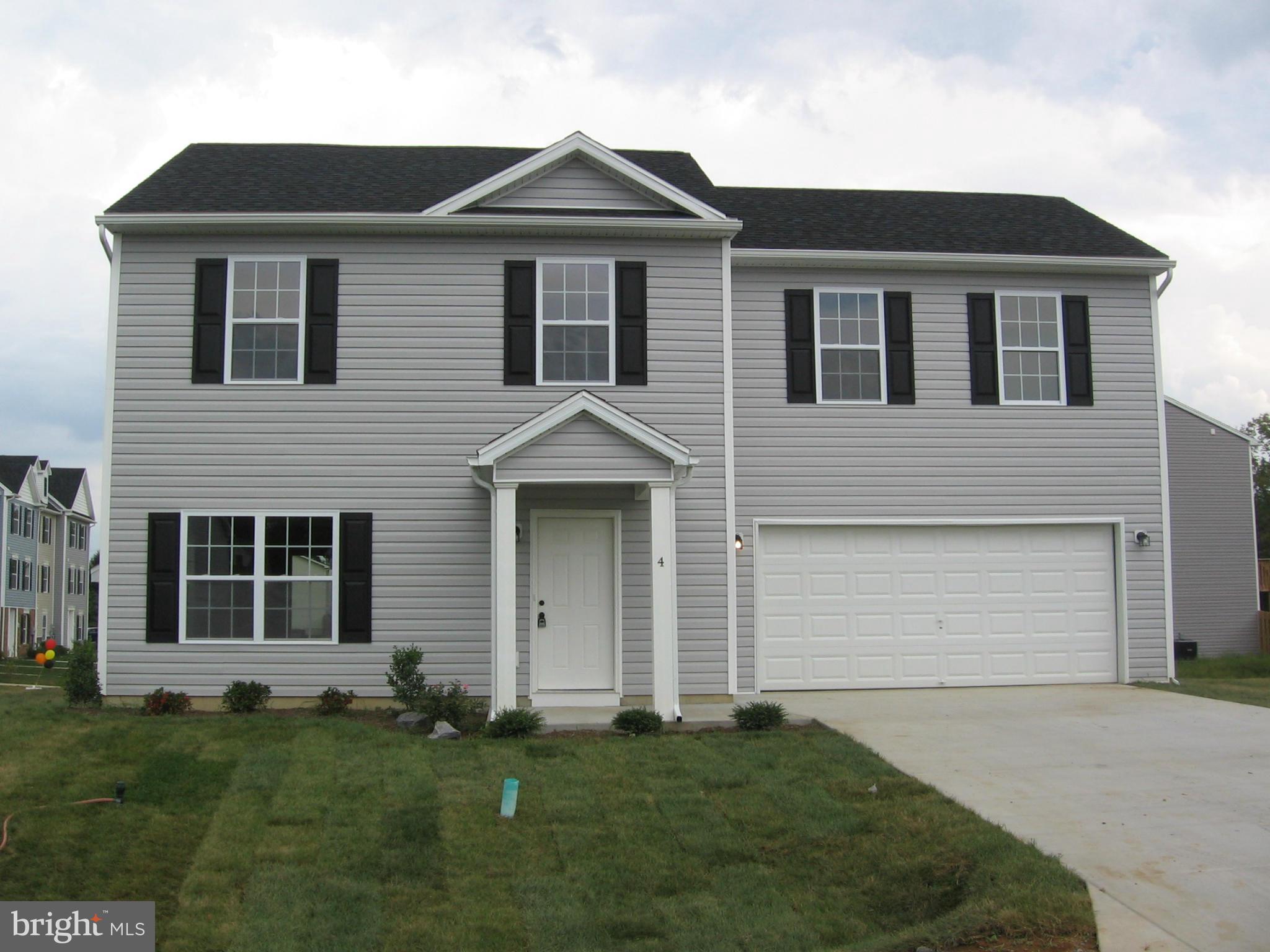 4 Job Road Inwood, WV 25428 - Photo 2 of 15 Exterior (Front)