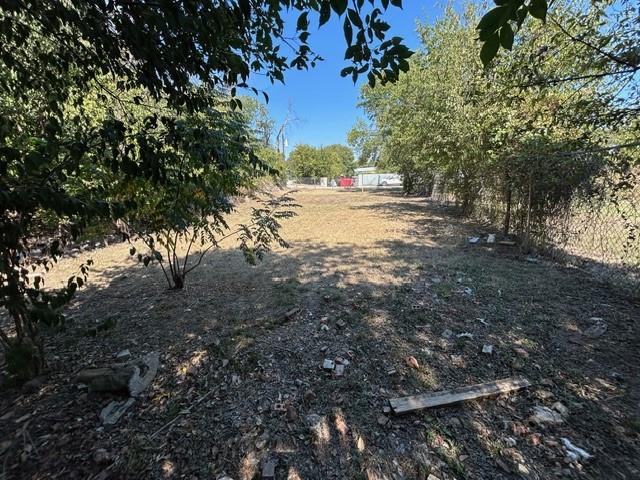 2006 Irma Street Fort Worth, TX 76104 - Photo 3 of 7