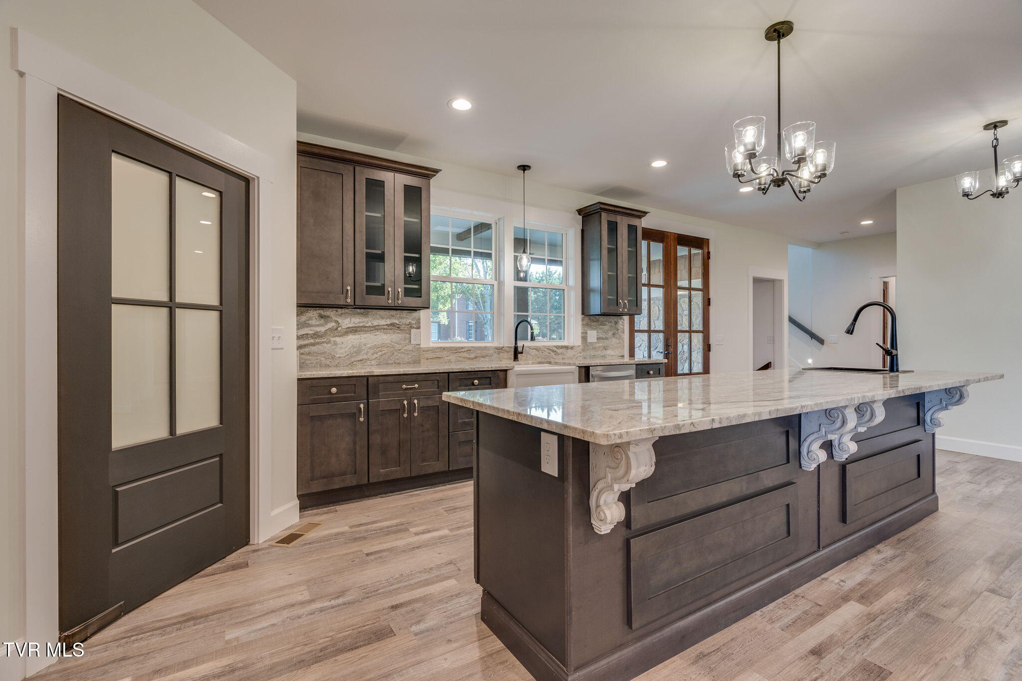 107 Lexington Court Greeneville, TN 37745 - Photo 14 of 76 017
