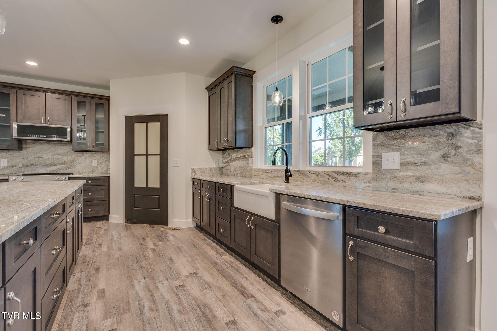 107 Lexington Court Greeneville, TN 37745 - Photo 17 of 76 020
