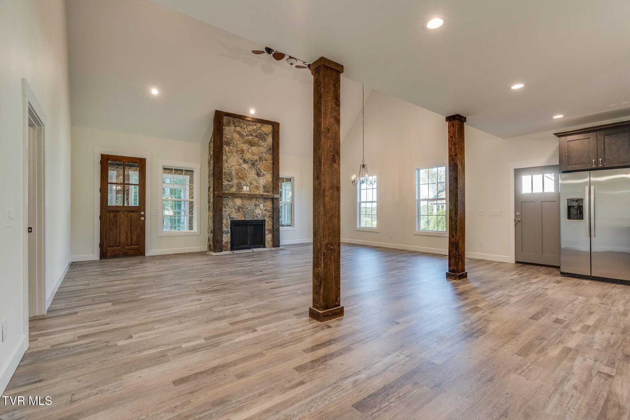 107 Lexington Court Greeneville, TN 37745 - Photo 20 of 76 010