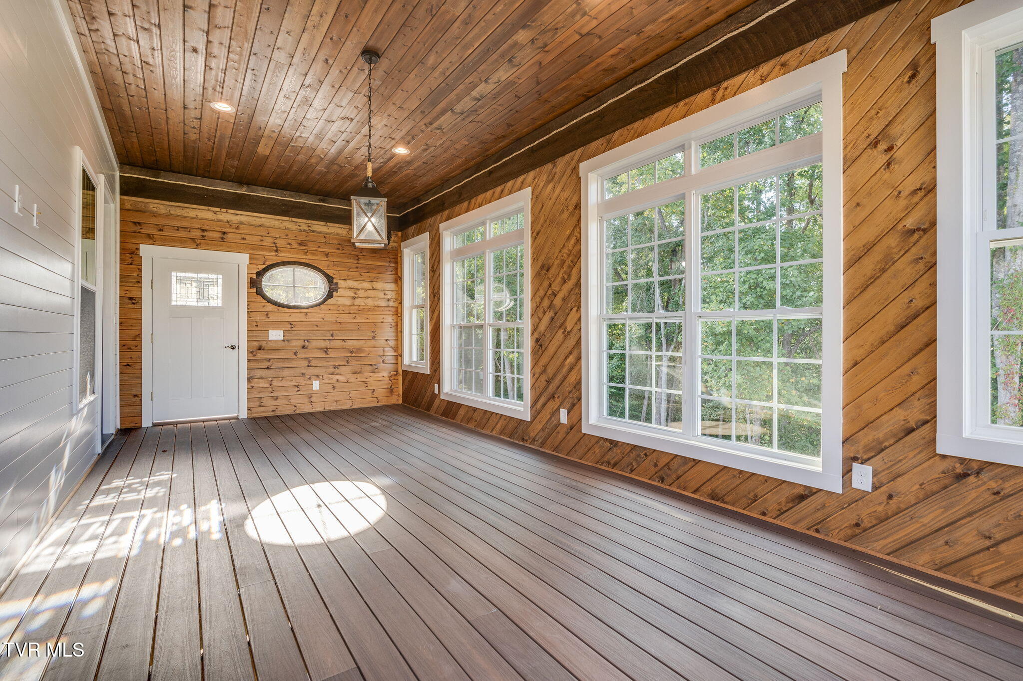 107 Lexington Court Greeneville, TN 37745 - Photo 29 of 76 024