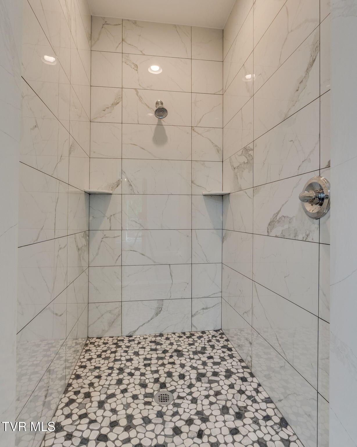 107 Lexington Court Greeneville, TN 37745 - Photo 36 of 76 030